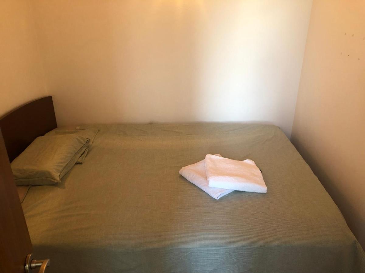 Lovely 1 Bedroom Apartment Close To Old Town Bukareszt Zewnętrze zdjęcie